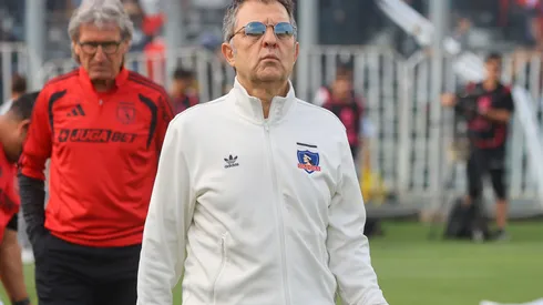 Mosa avisa en Colo Colo con campestre refrán.