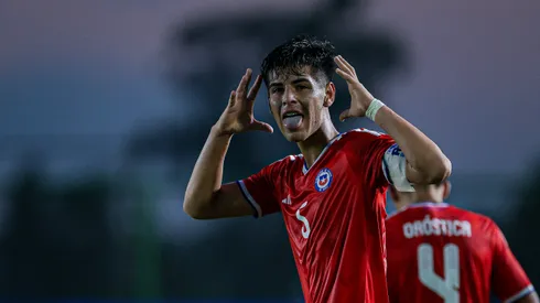 La Selección Chilena Sub 17 enfrenta a Colombia.