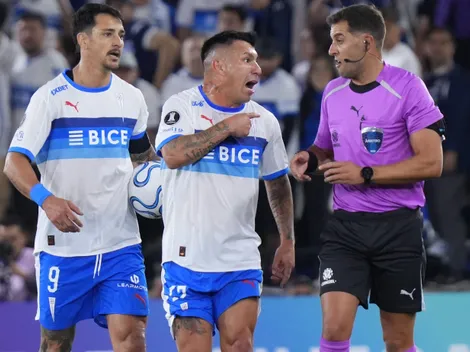 Chandía le saca tarjeta roja al árbitro del UC vs Boca