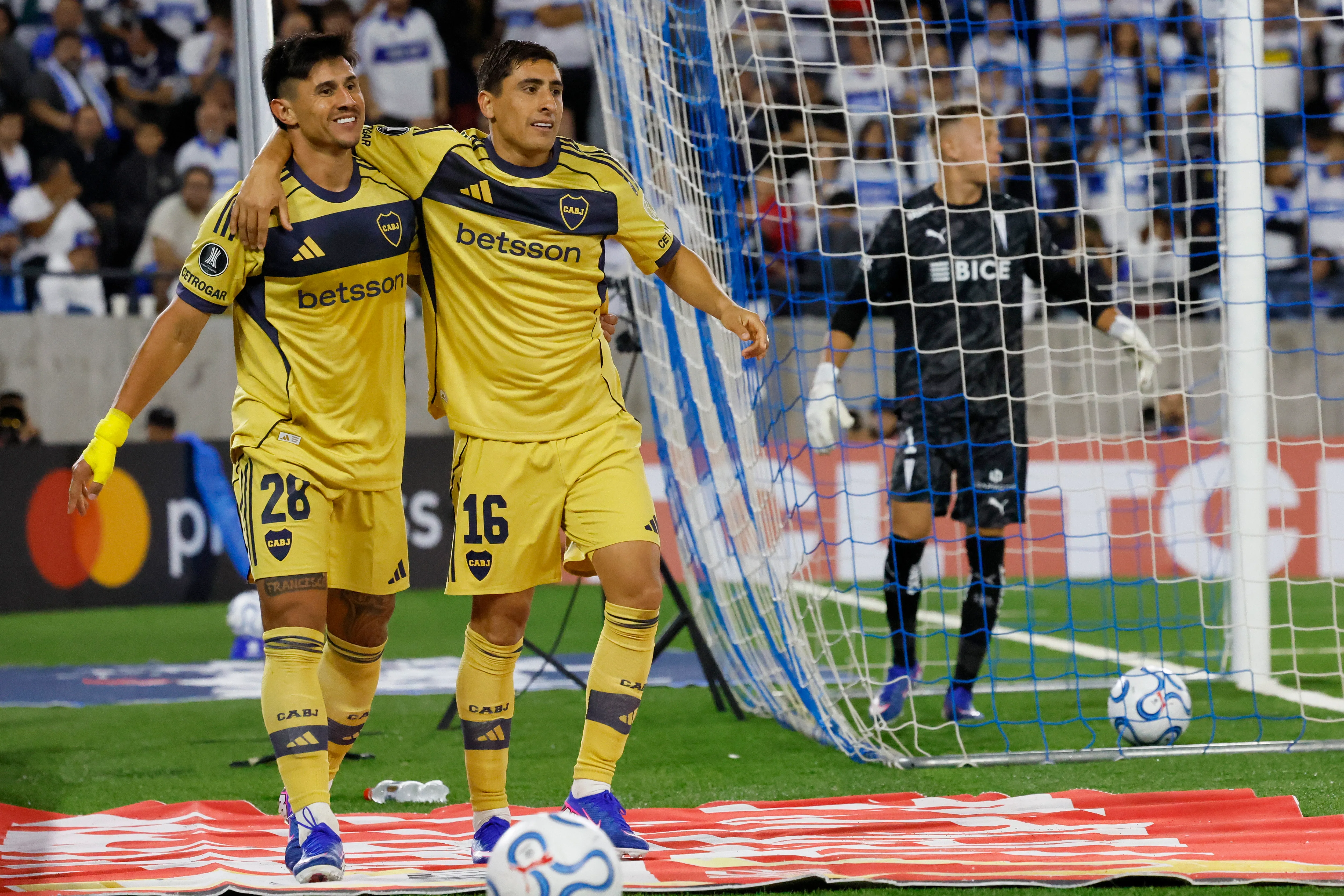 Boca Juniors fue mucho para Universidad Católica en el Claro Arena. | Foto: Photosport.