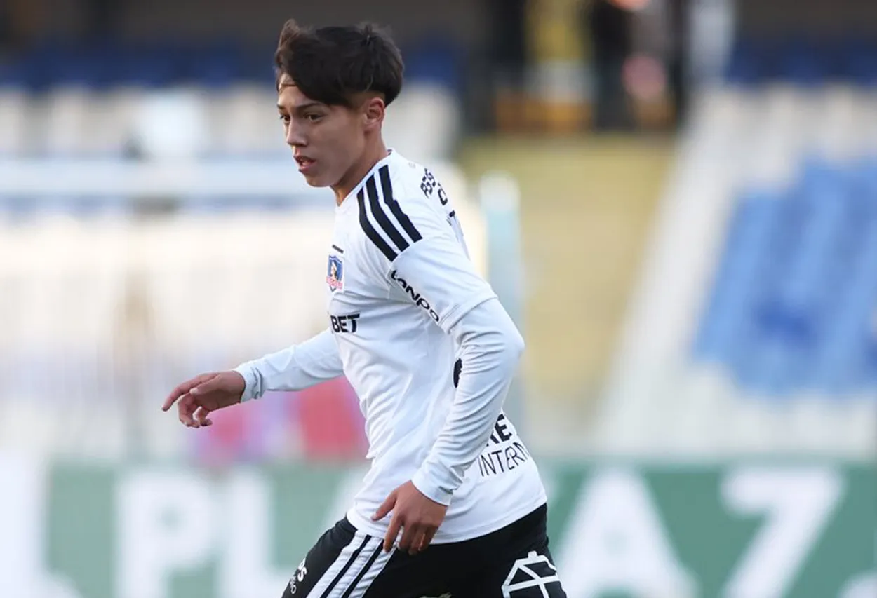 Rodrigo Catalán, no considerado en la selección chilena sub 17, debutó como profesional en Colo Colo.