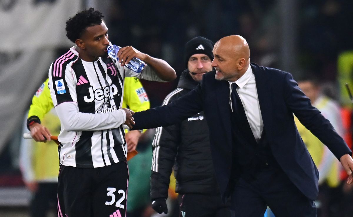 Italia en crisis: proponen imitar polémica regla del fútbol chileno que no ha funcionado