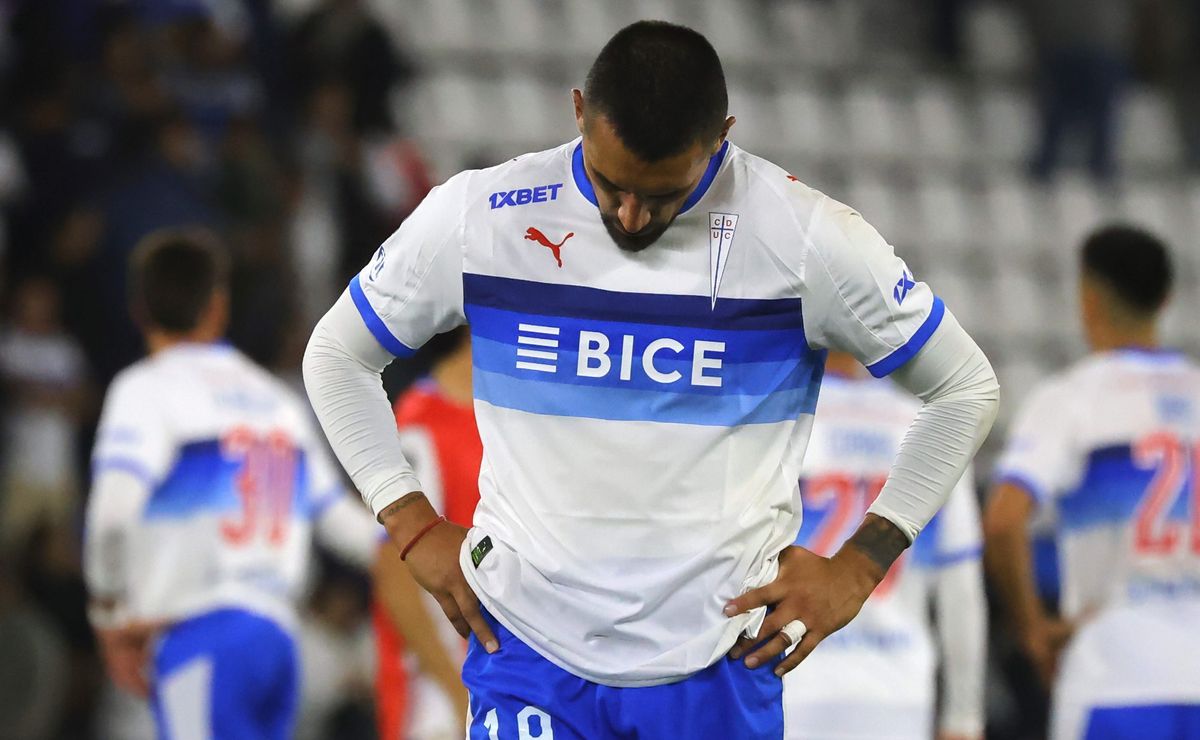 La autocrítica de Ampuero tras derrota de U Católica ante Boca: “Quedó ese sinsabor”