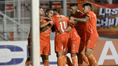 Cobreloa será visita en la Región Metropolitana.