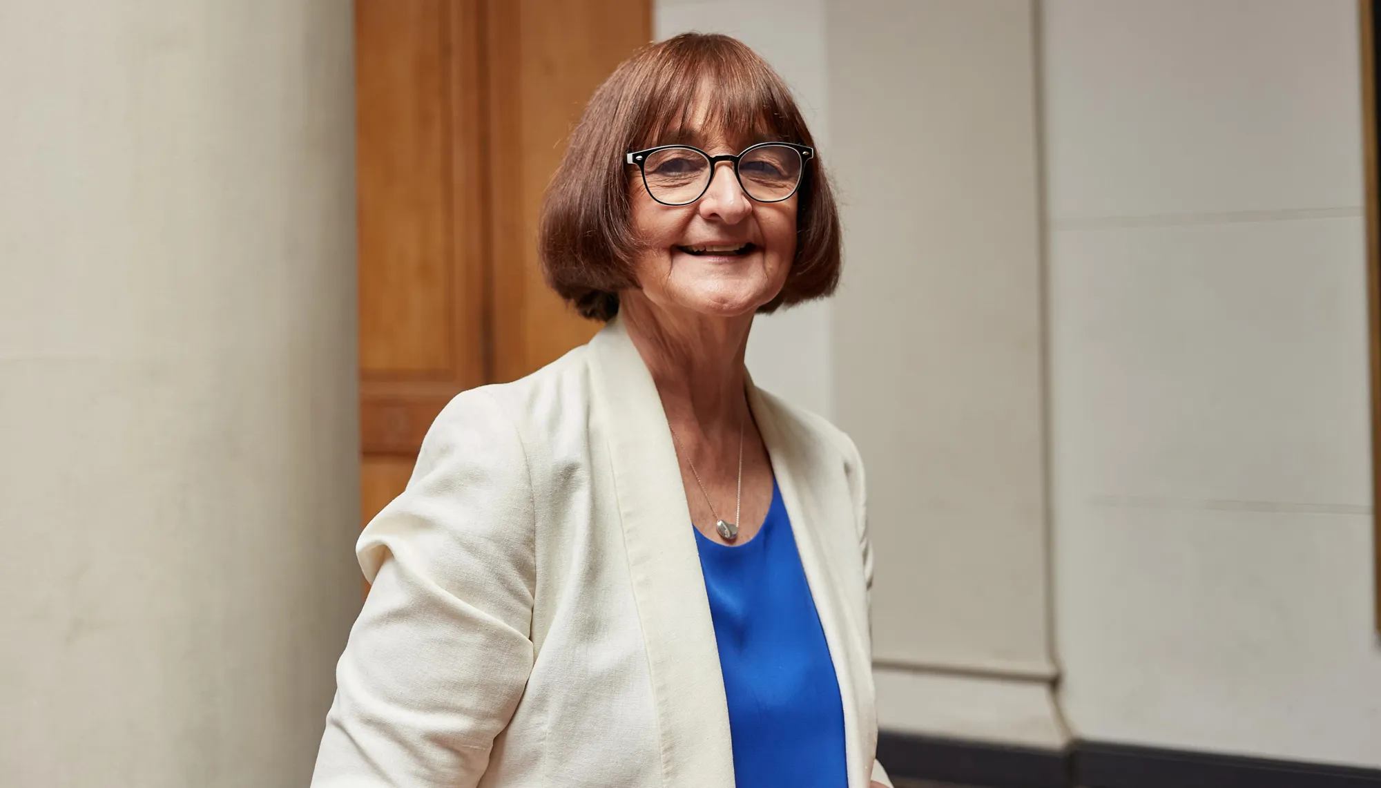 Rosa Devés deja botando que la casa de estudios no pretende quitarle el nombre a la U, pero exige honestidad de Azul Azul y tener mayor injerencia en el club. (Foto: Universidad de Chile)