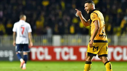 Coquimbo rescató agónico empate ante Nacional de Uruguay.