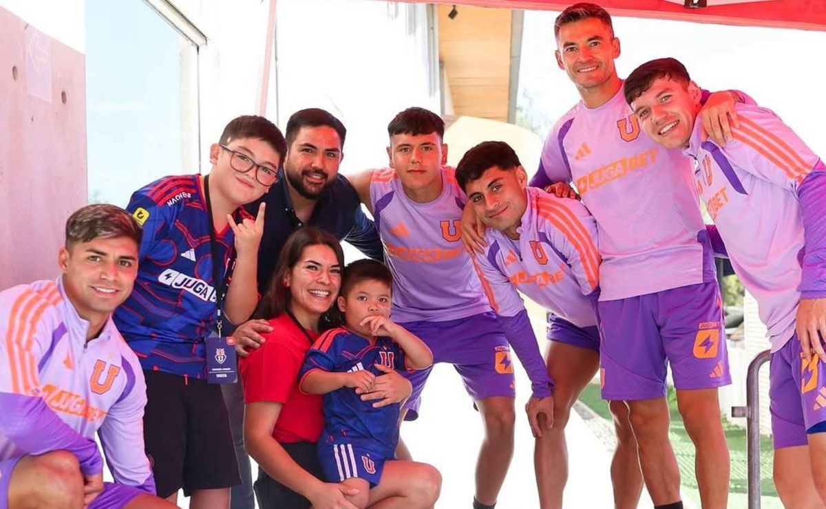 El pequeño que sorprendió a U de Chile en su entrenamiento: impactó a Gago y los jugadores