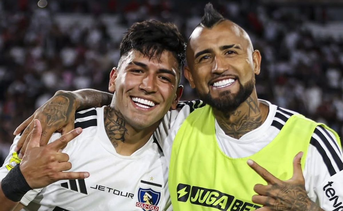 “No es cualquiera, es el mejor”: Diego Ulloa agradece los consejos de Vidal en Colo Colo