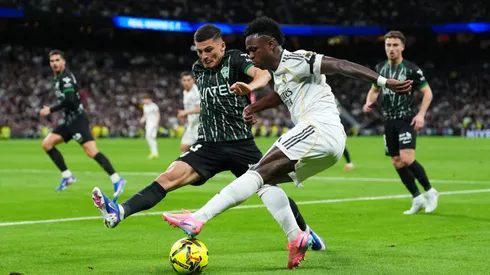 Lucas Cepeda y Elche están tratando de salvarse del descenso en La Liga.