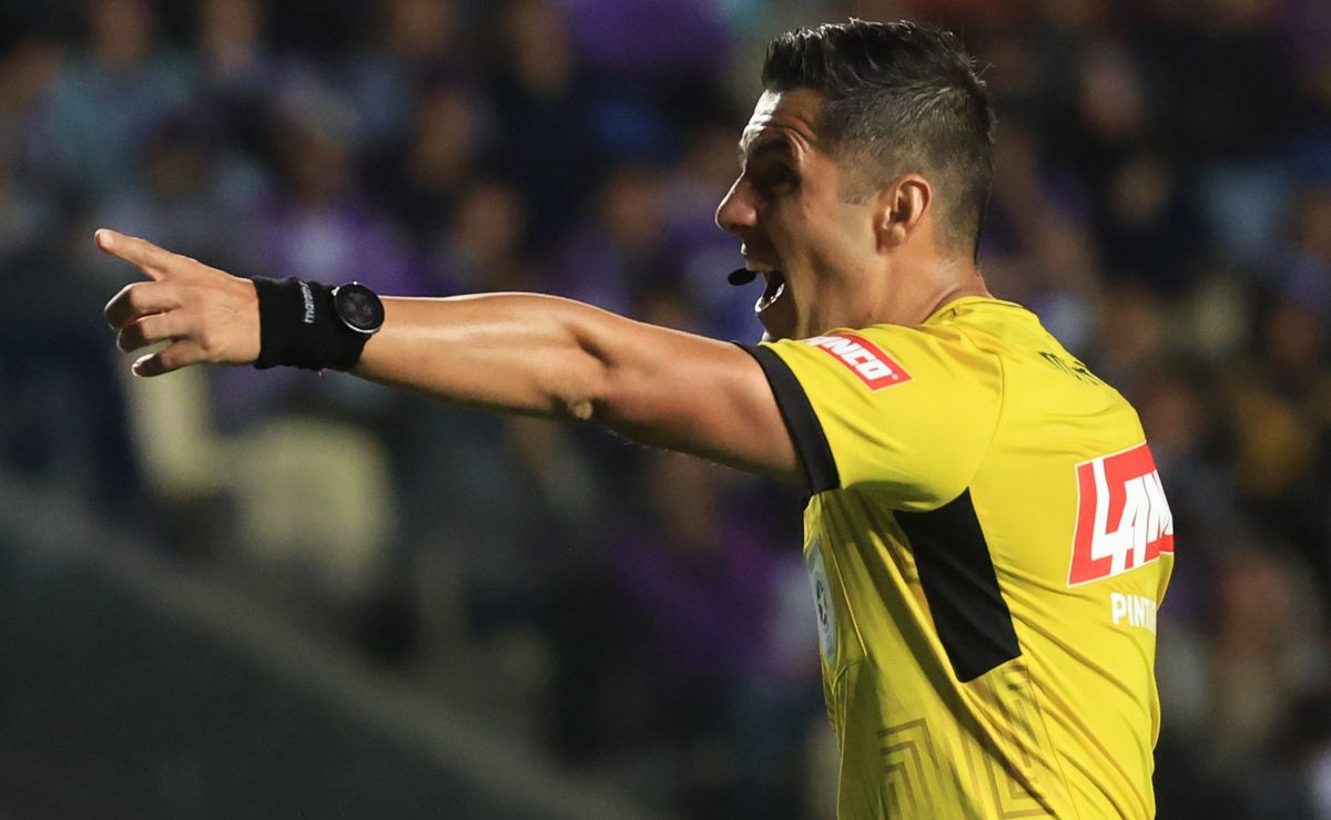 Cristián Garay sacará la cara por Chile en el Mundial 2026: entra en la lista final de árbitros