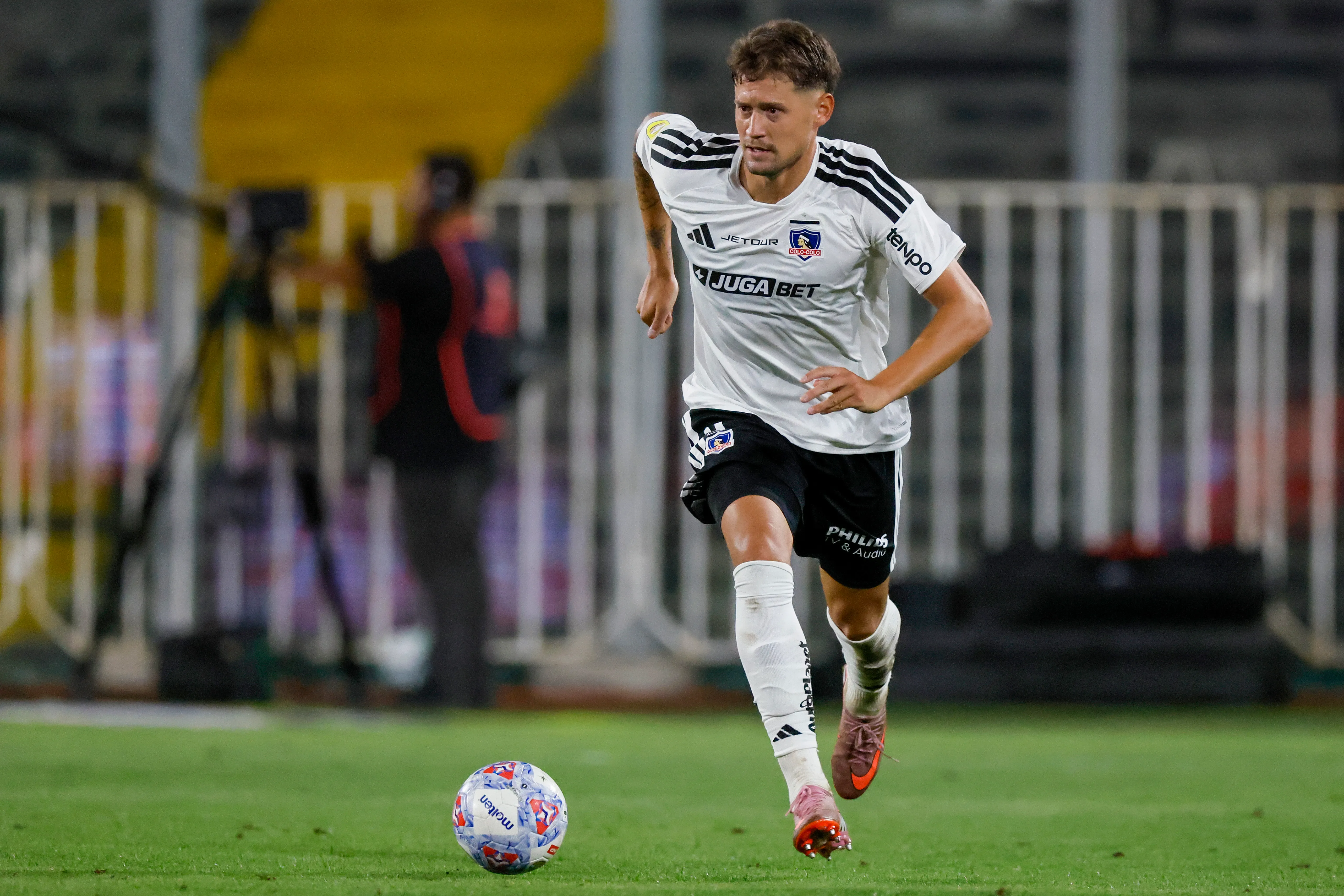 Joaquín Sosa ha sido una de las buenas figuras de Colo Colo en este 2026. | Foto: Photosport.