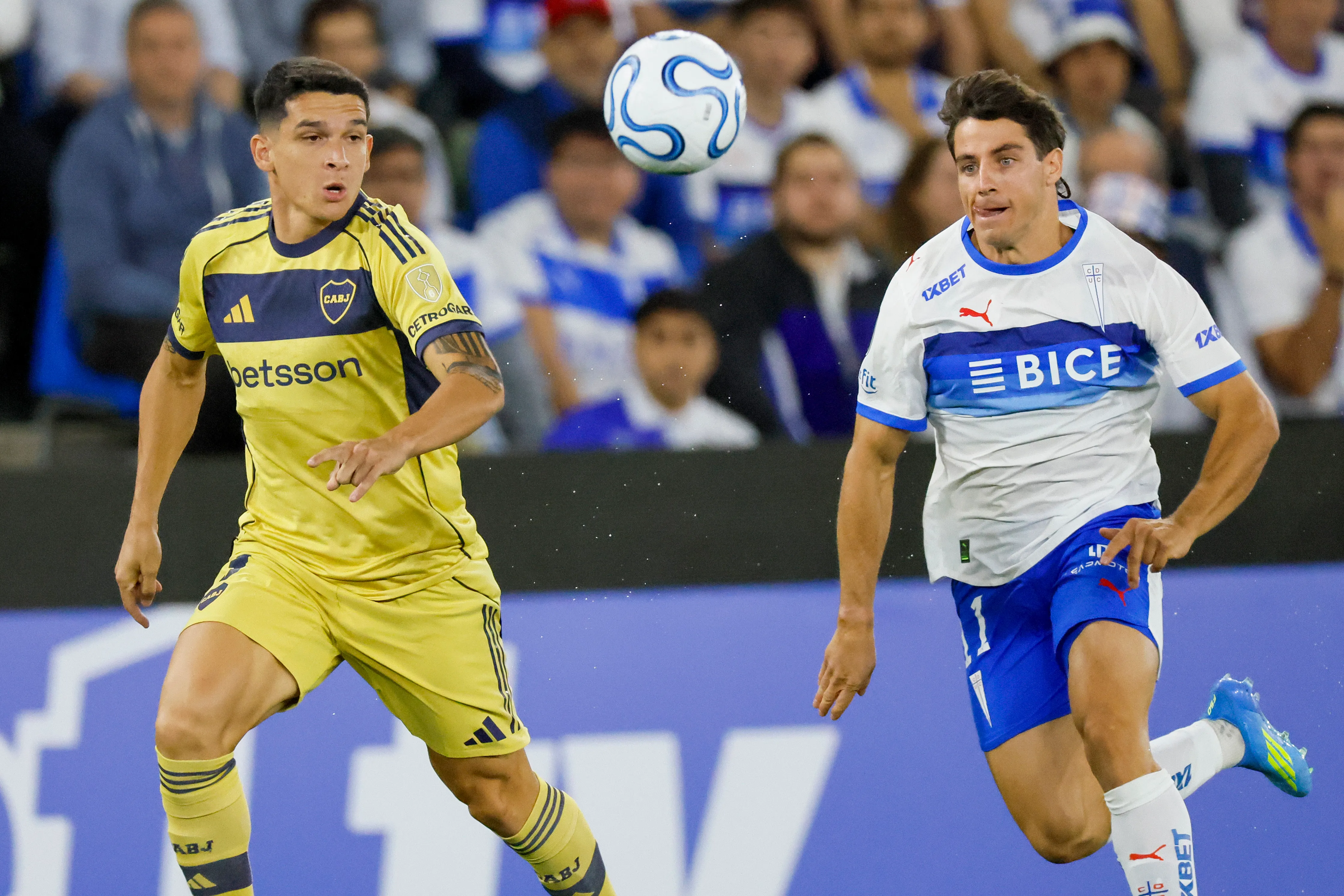 Montes no pudo ser factor ante Boca Juniors. Imagen: Photosport