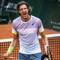 Video: Jarry desata locura en el público tras su segundo triunfo en línea