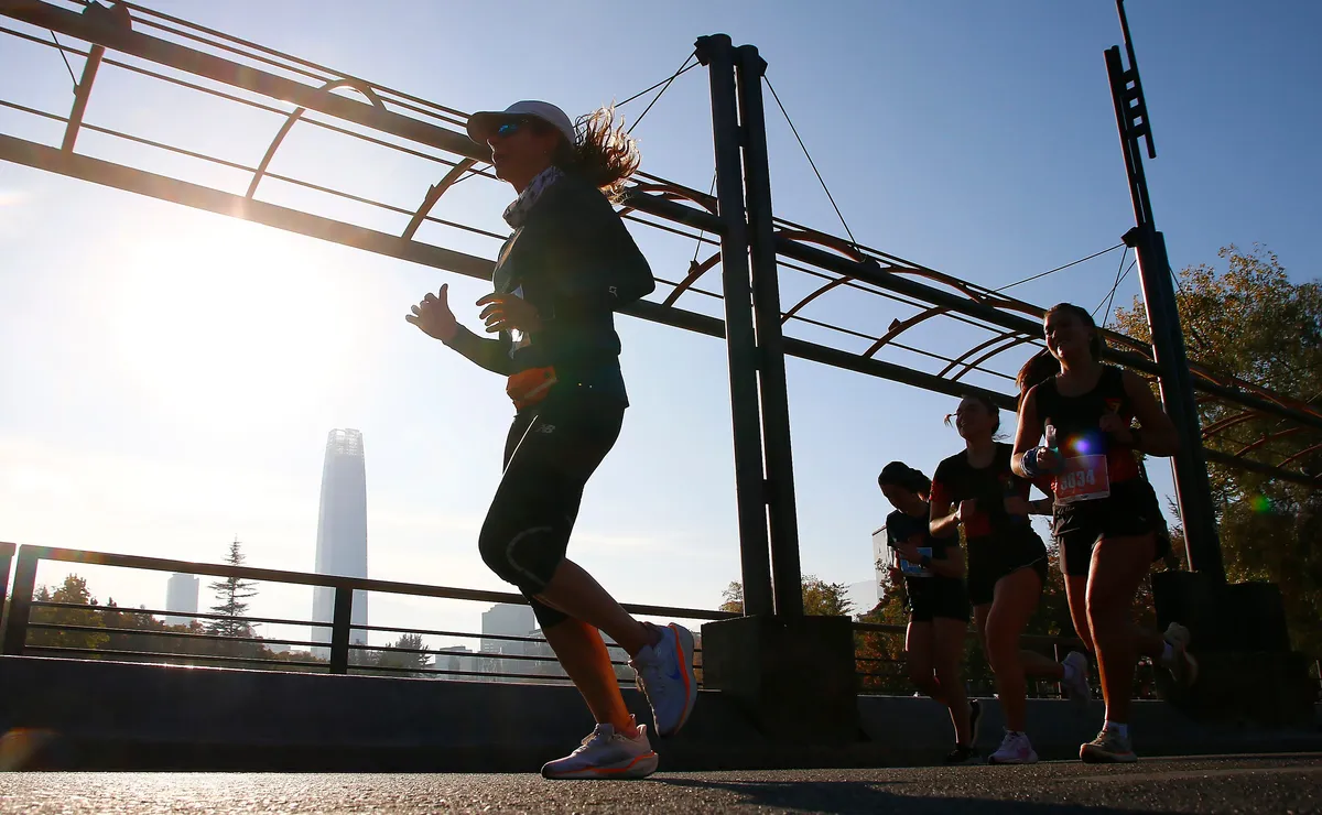 Maratón de Santiago 2026: Consejos para elegir zapatillas y correr Maratón de Santiago 2026: Consejos para elegir zapatillas y correr