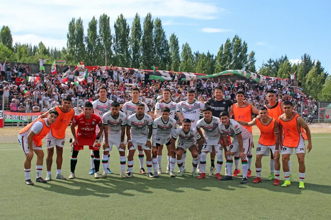 La Lamparita por fin puede debutar en esta temporada 2026 del fútbol chileno. | Foto: Lota Schwager.