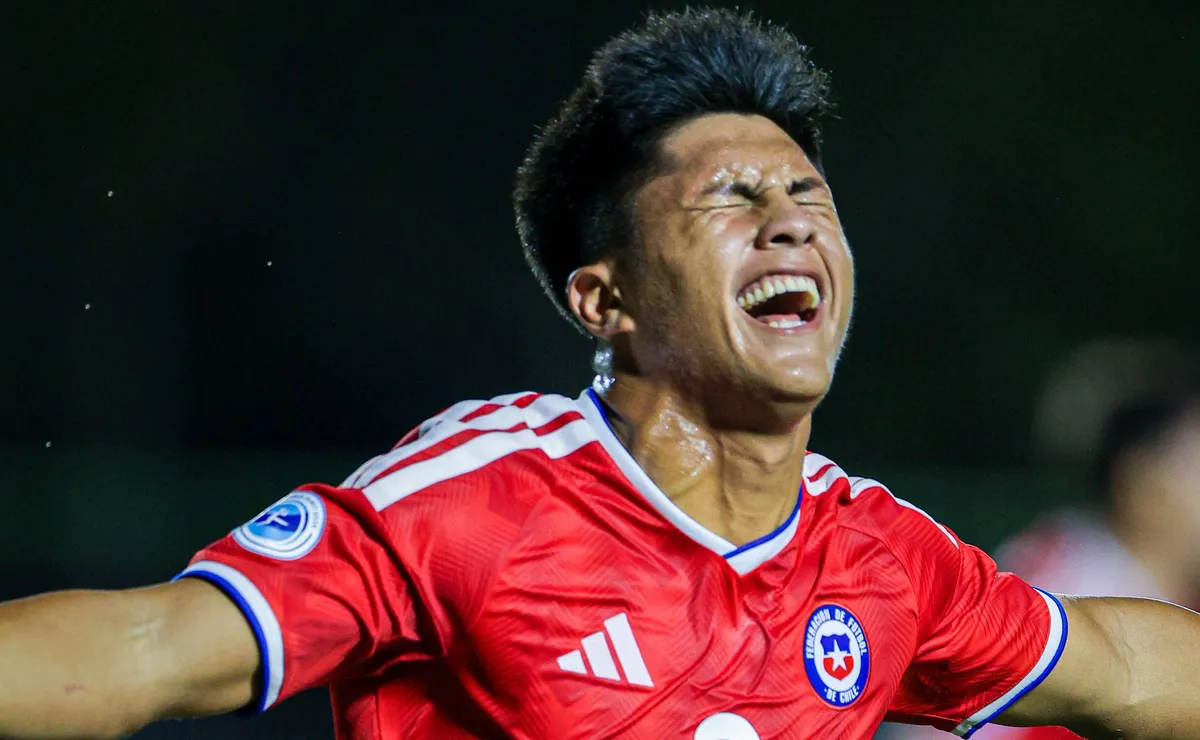 Chile gana y aspira a clasificar al Mundial Sub 17