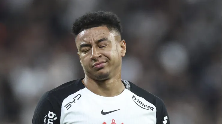 Lingard con la camiseta de Corinthians
