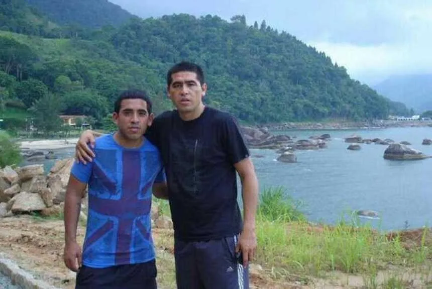 Riquelme junto a Jorge Luna hace muchos años
