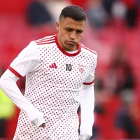 Sevilla enfrenta al Atlético: nuevo mazazo para Alexis Sánchez