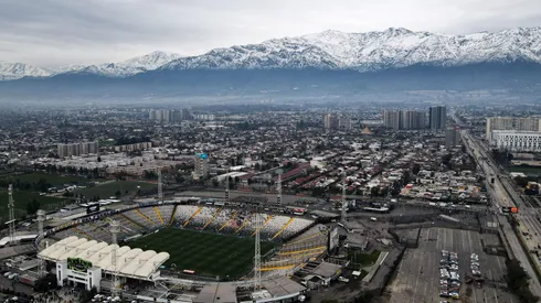 Colo Colo busca variantes para remodelar el Monumental.