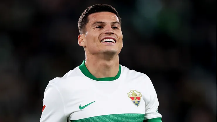 Lucas Cepeda sonríe en España.