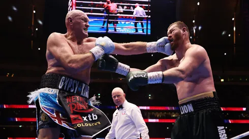 Fury venció en su retorno al ring.