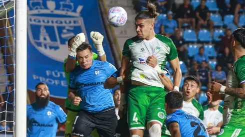 Puerto Montt buscaba ante Iquique el liderato de Primera B.