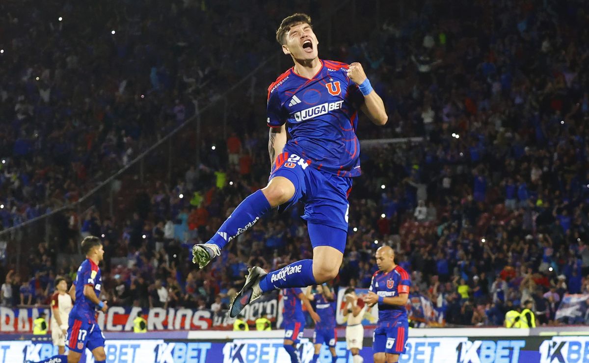 Celebra Gago: U de Chile recibe la mejor noticia rumbo al Clásico Universitario contra la UC