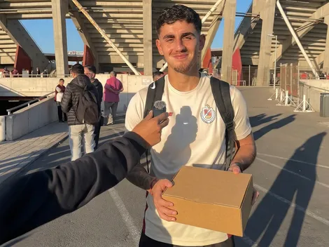 Lo cortaron de Colo Colo y sonríe tras ser distinguido por su nivel: "Me dan..."