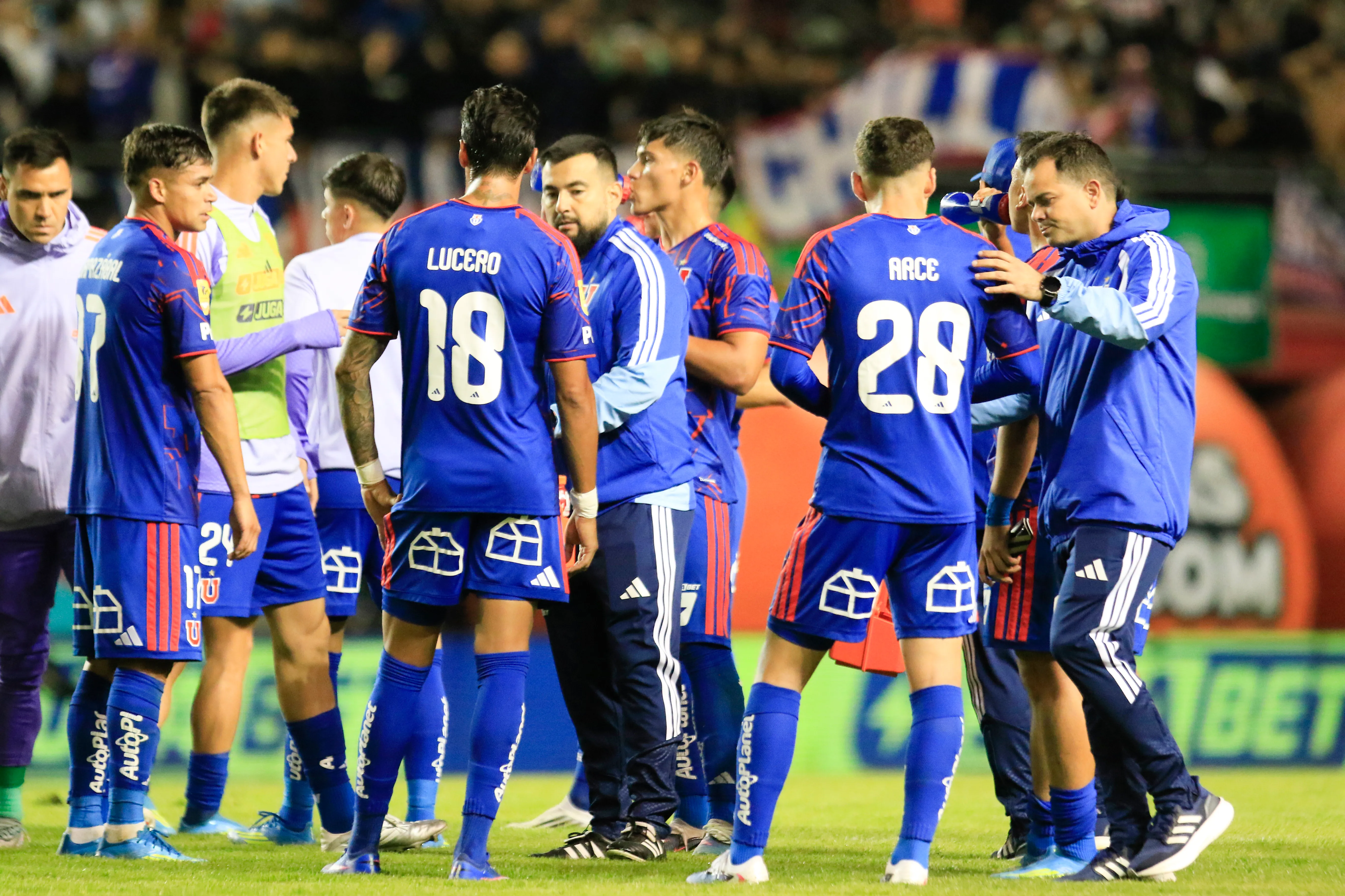 La U cayó en Chillán. Foto: Jose Robles/Photosport