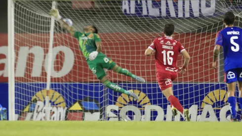 Castellón no pudo sacar el gol de Ñublense