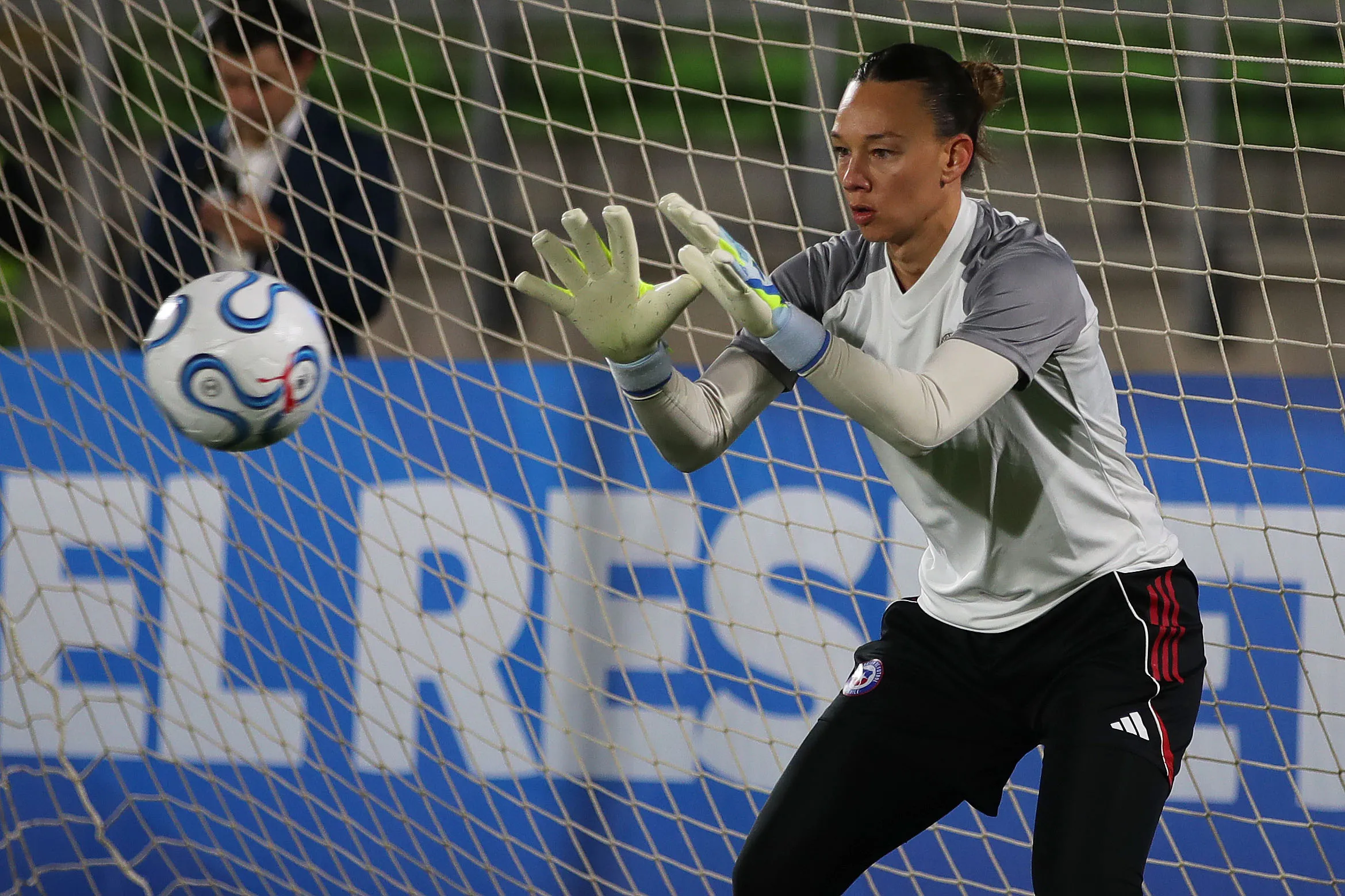 Christiane Endler busca la clasificación con la Roja/Photosport