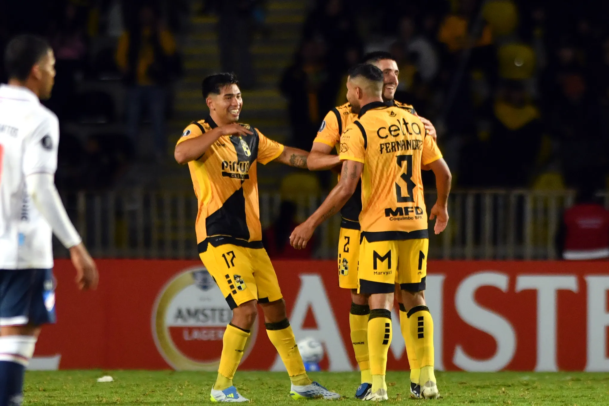 Manuel Fernández anotó el empate de Coquimbo ante Nacional. Foto: Alejandro Pizarro Ubilla/Photosport