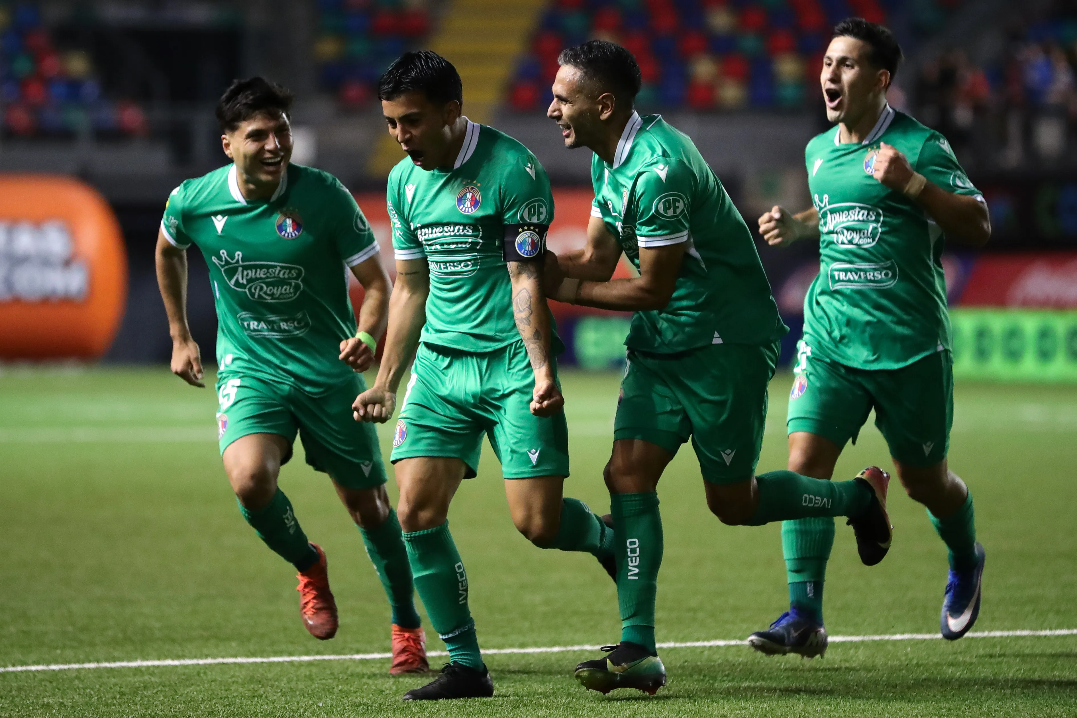 La escuadra nacional necesita sumar puntos para avanzar en la campeonato/Photosport