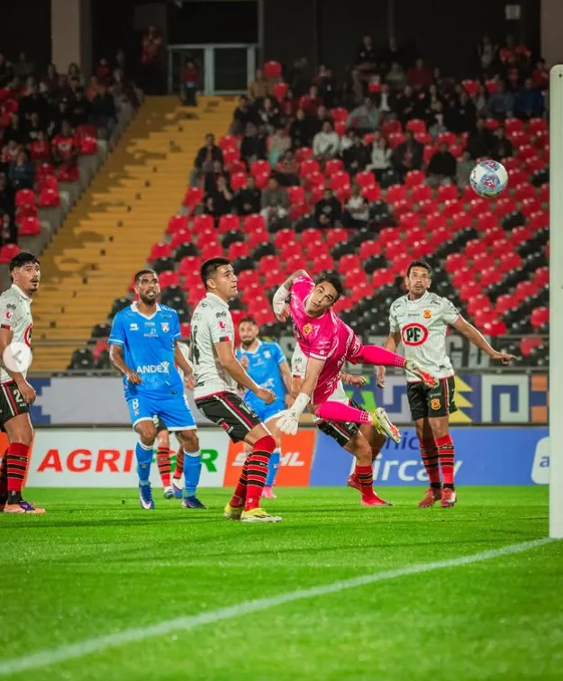 El golazo de Camilo Melivilu a Rangers. (Foto: San Marcos de Arica).