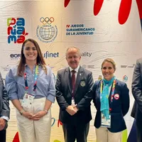 Ministra del Deporte acompaña a delegación juvenil y refuerza agenda de grandes eventos