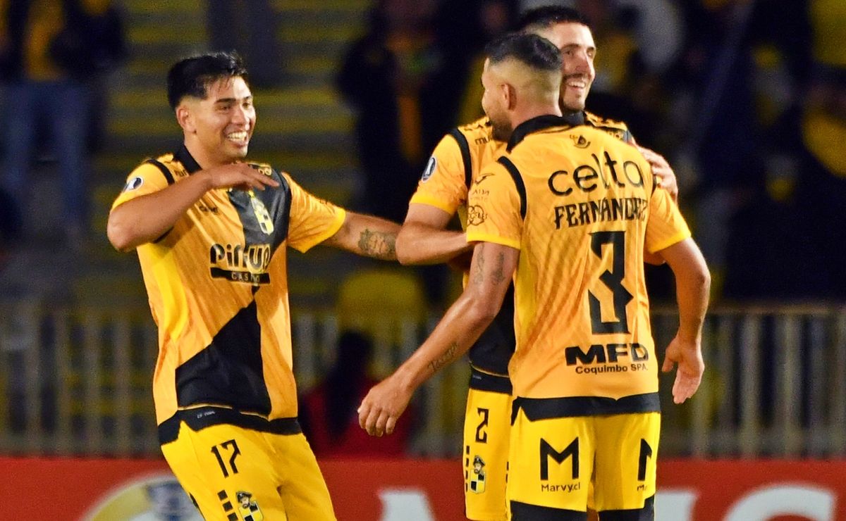 Por su primer triunfo: Formación de Coquimbo ante Universitario por Copa Libertadores