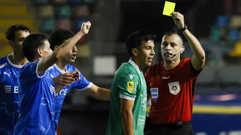 En U. Católica hablan del arbitraje