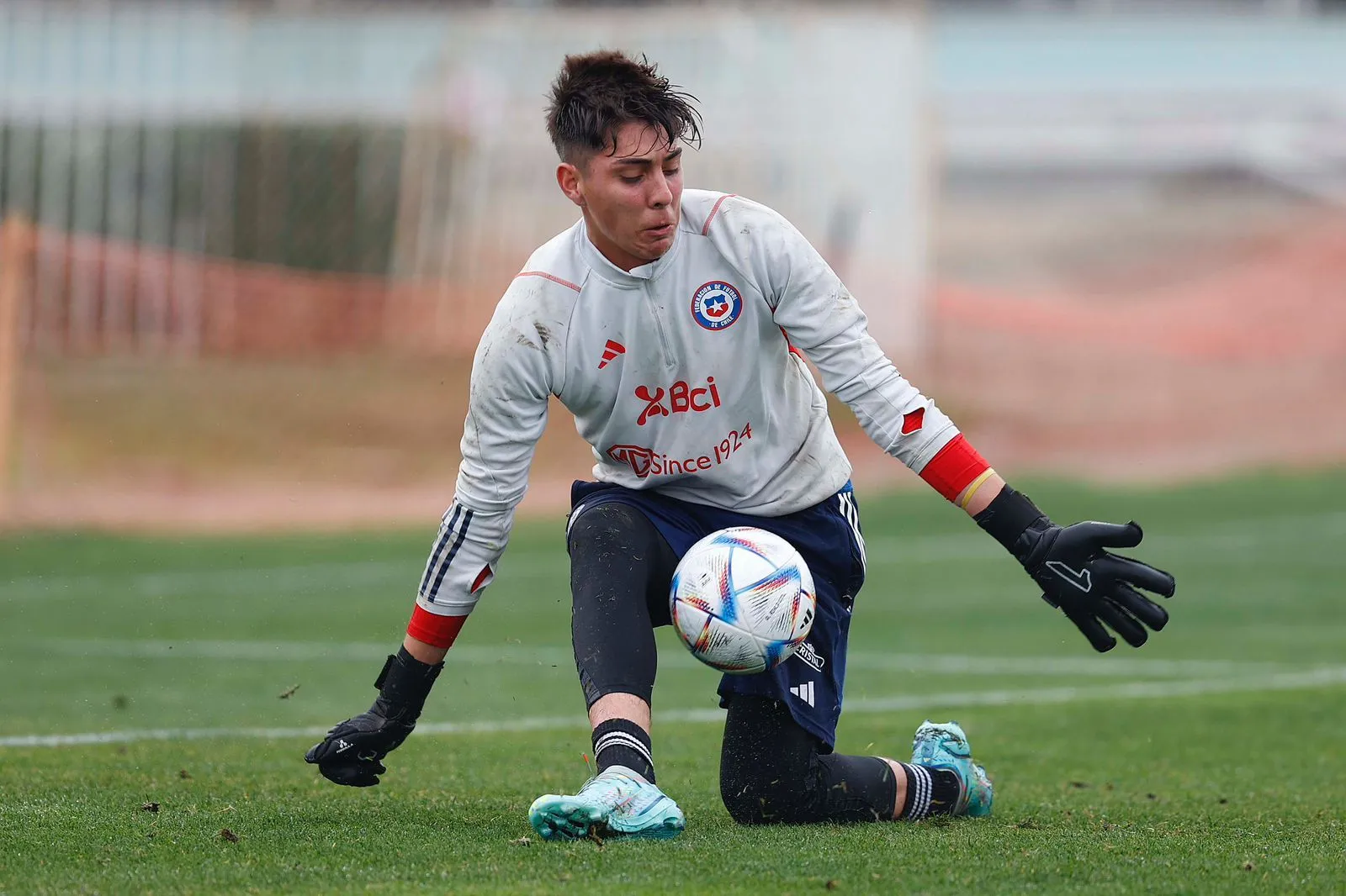 Jaime Vargas en una práctica de la selección chilena. (Foto: La Roja).