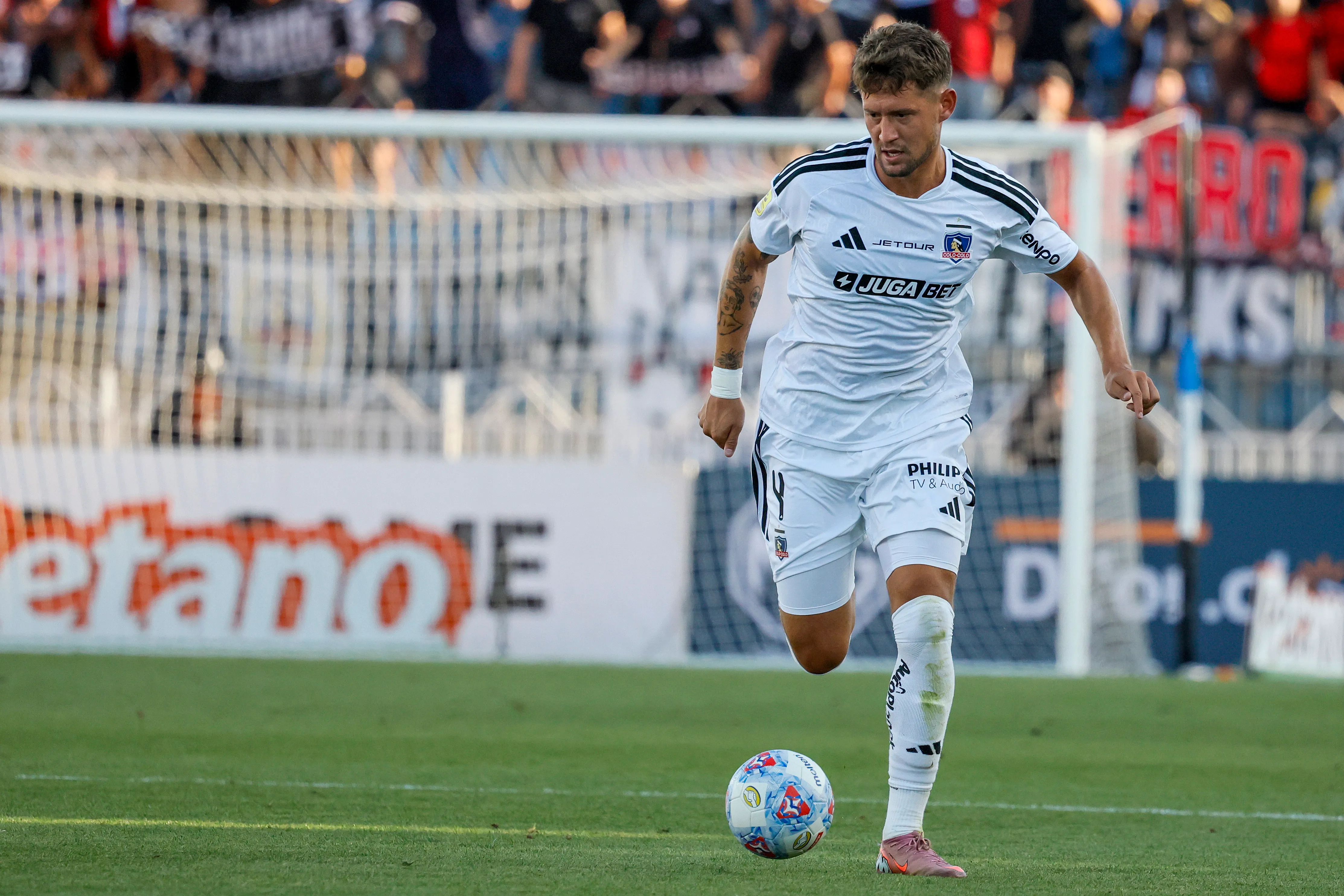 Joaquín Sosa es de los mejores refuerzos de Colo Colo en este 2026. | Foto: Photosport.