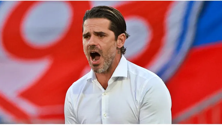 Fernando Gago se apronta para jugar su primer clásico con la U.