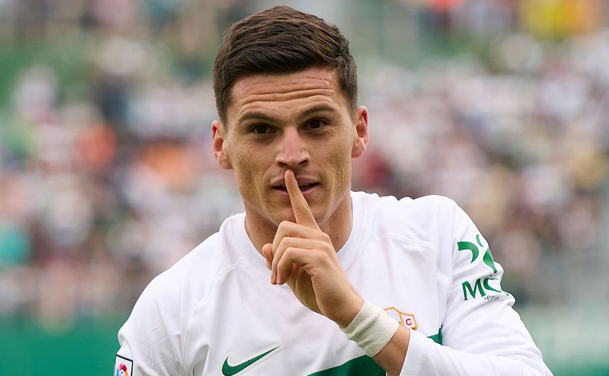 El notable apodo para Lucas Cepeda como salvador del Elche: “El flotador chileno”