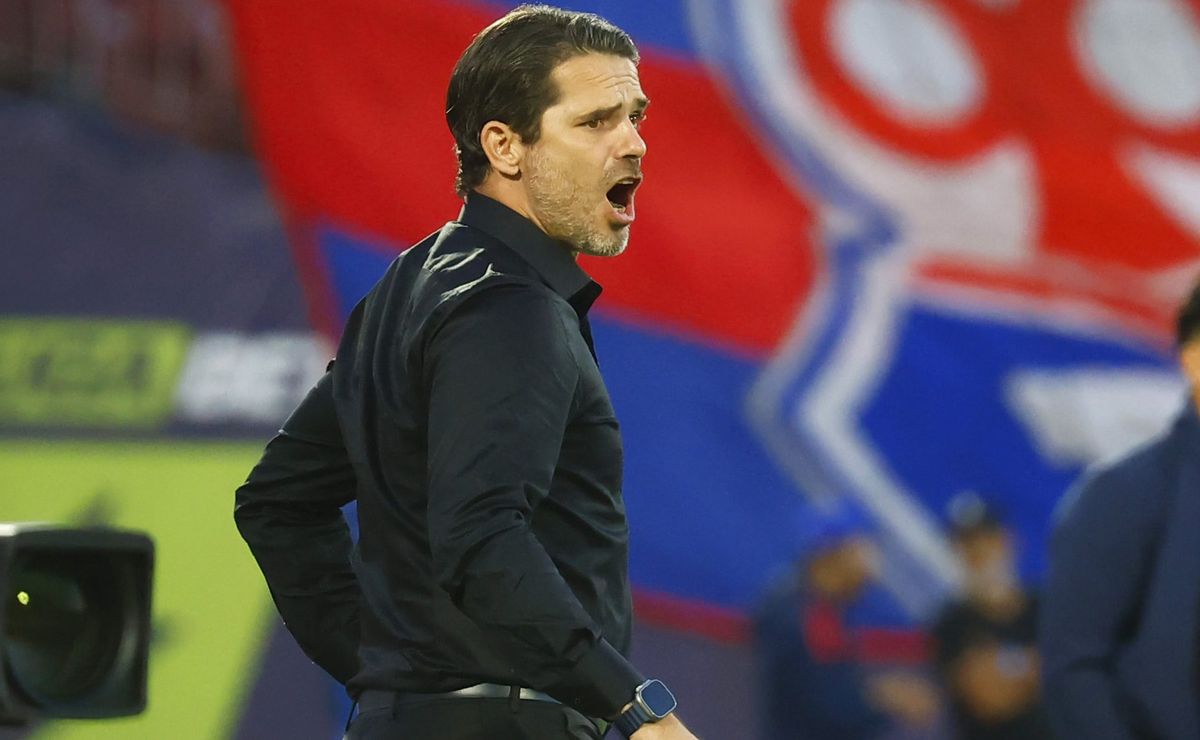 Las dudas que debe resolver Fernando Gago en U de Chile para el Clásico Universitario