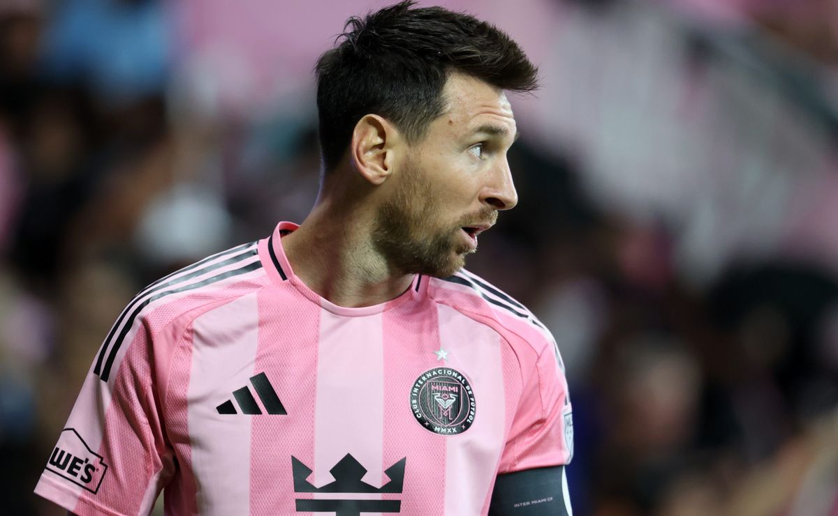 Messi será dirigidos por un ex DT de U de Chile: Ángel Guillermo Hoyos