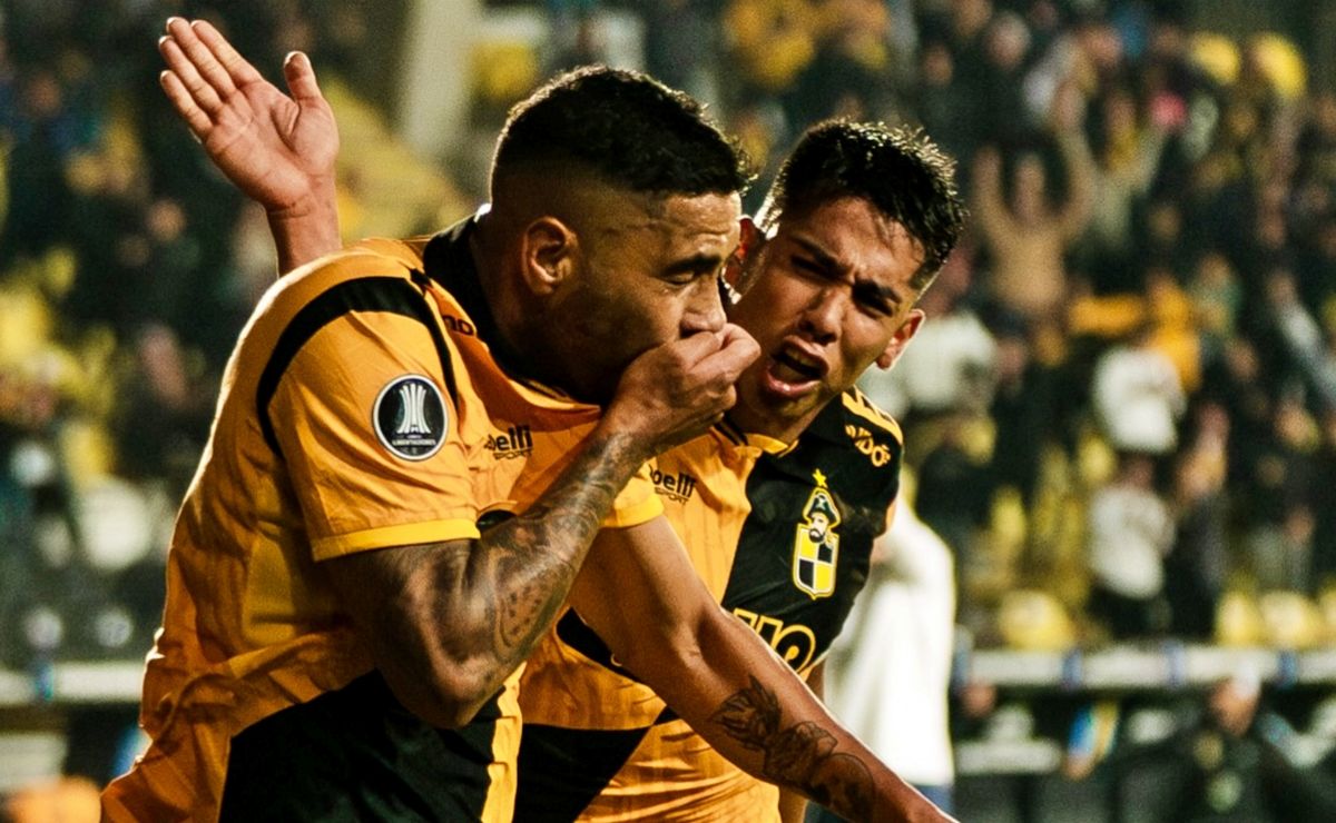 Dónde ver GRATIS en pantalla gigante a Coquimbo Unido vs Universitario por la Copa Libertadores 2026