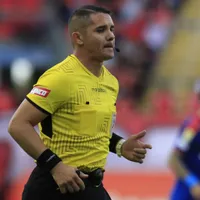 El castigo a Galaz y Maza tras polémico arbitraje a la U