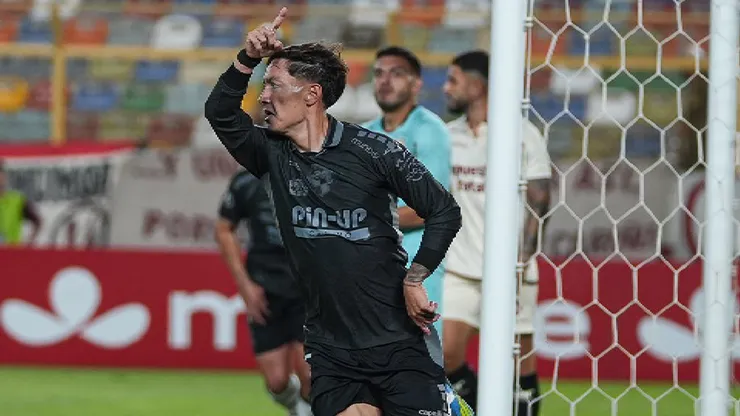 Coquimbo venció a Universitario en Copa Libertadores.