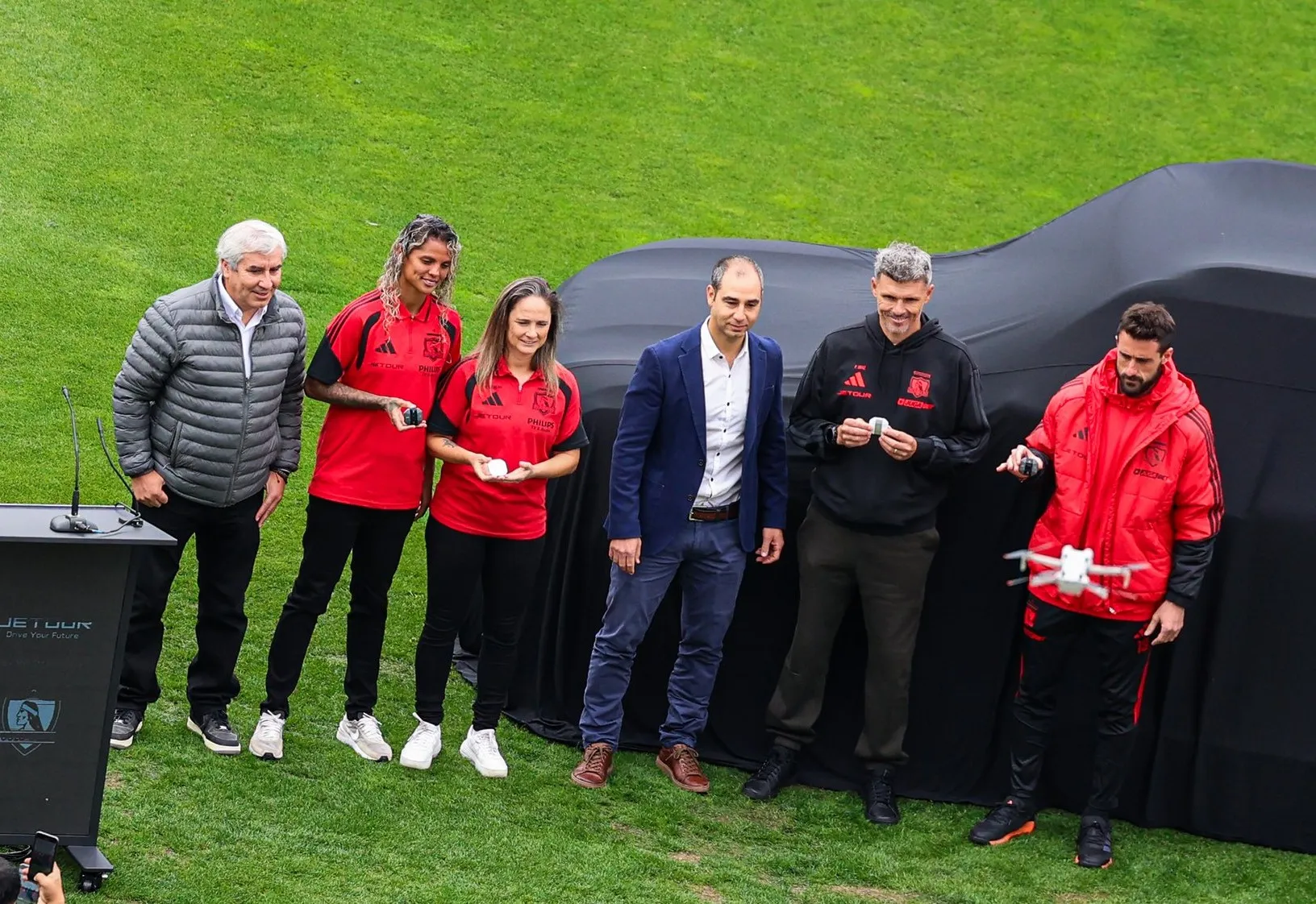 Colo Clo recibió autos por parte de Jetour
