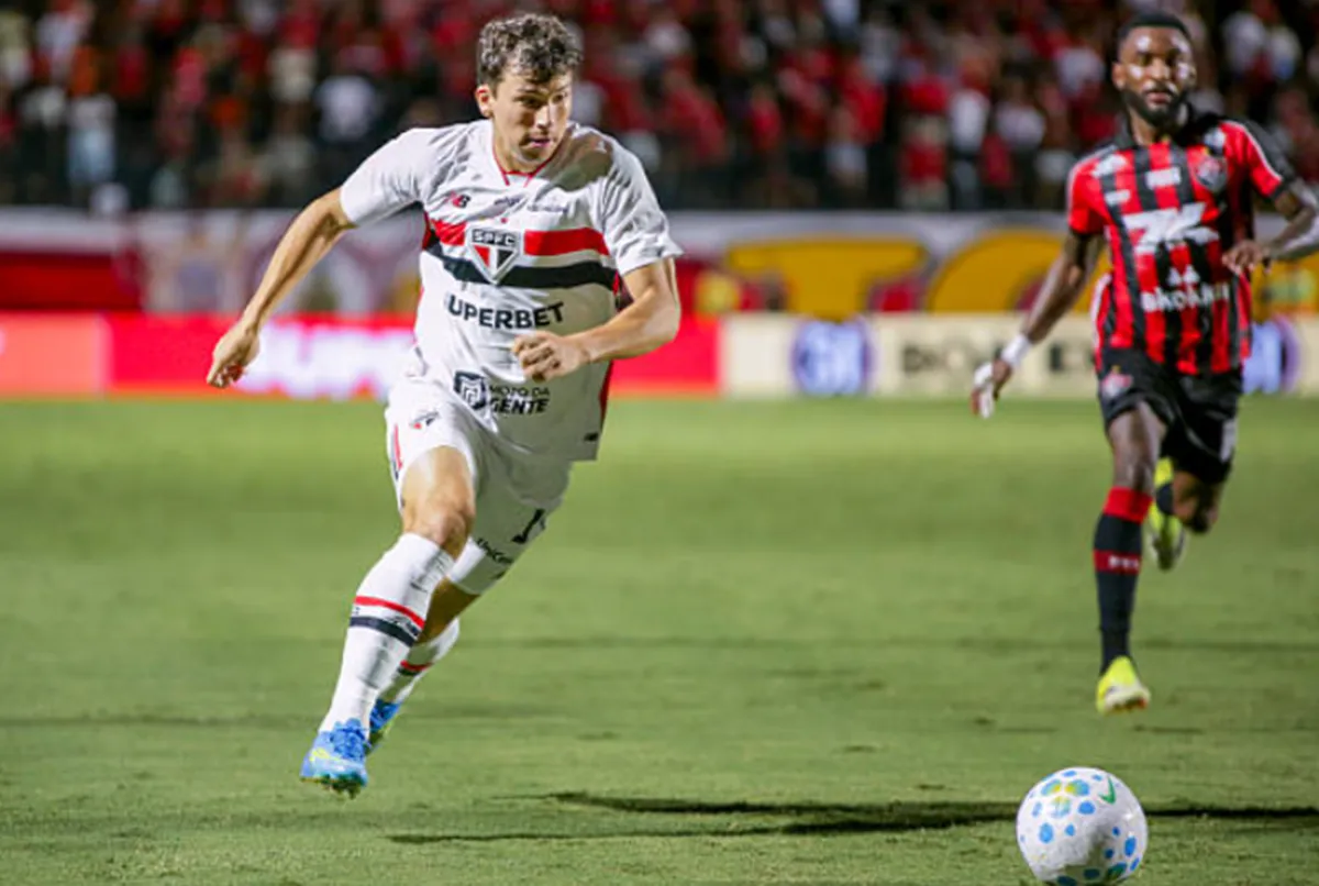 Gonzalo Tapia en acción por el Sao Paulo. (Getty).