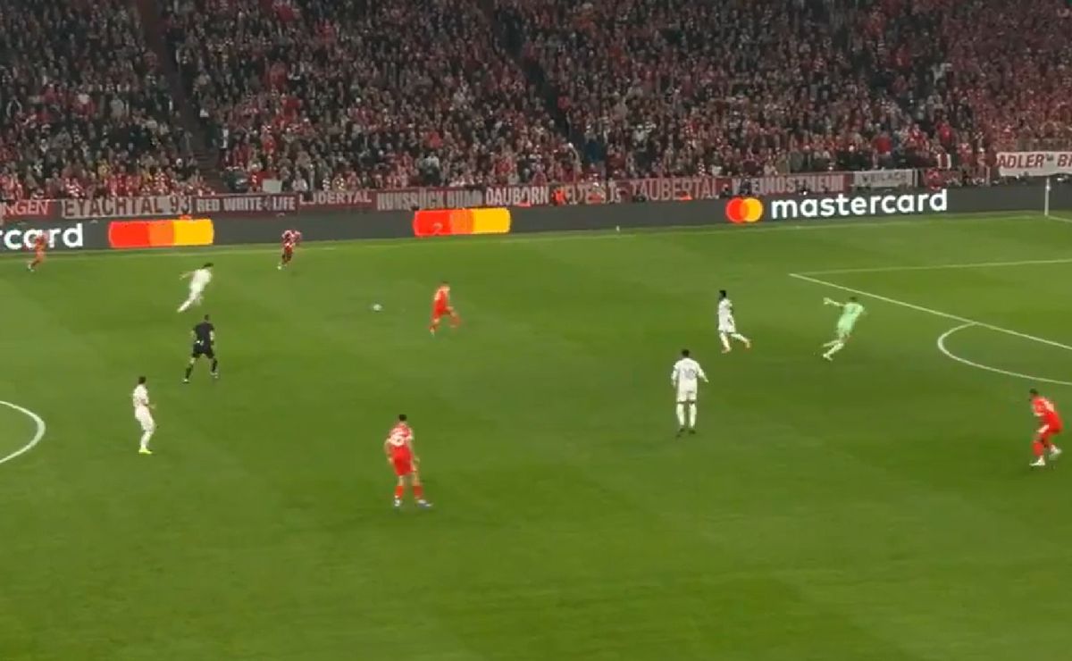 Manuel Neuer se manda el peor error de su carrera y le regala el gol al Real Madrid en Champions